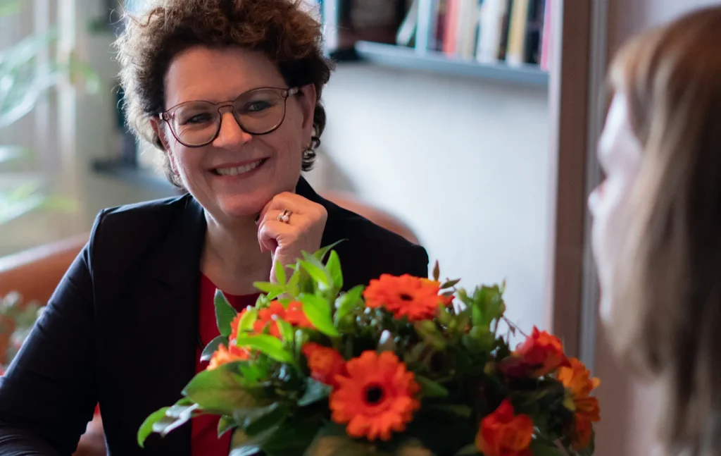 Externe coaching vs coachend leidinggeven – Sermone